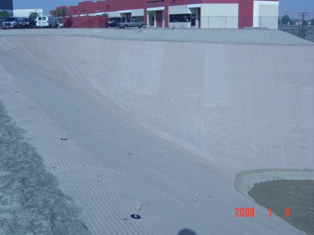 Connecting the existing Section 29 Basin to two new basins using PROPEX Armormax for better flood protection.