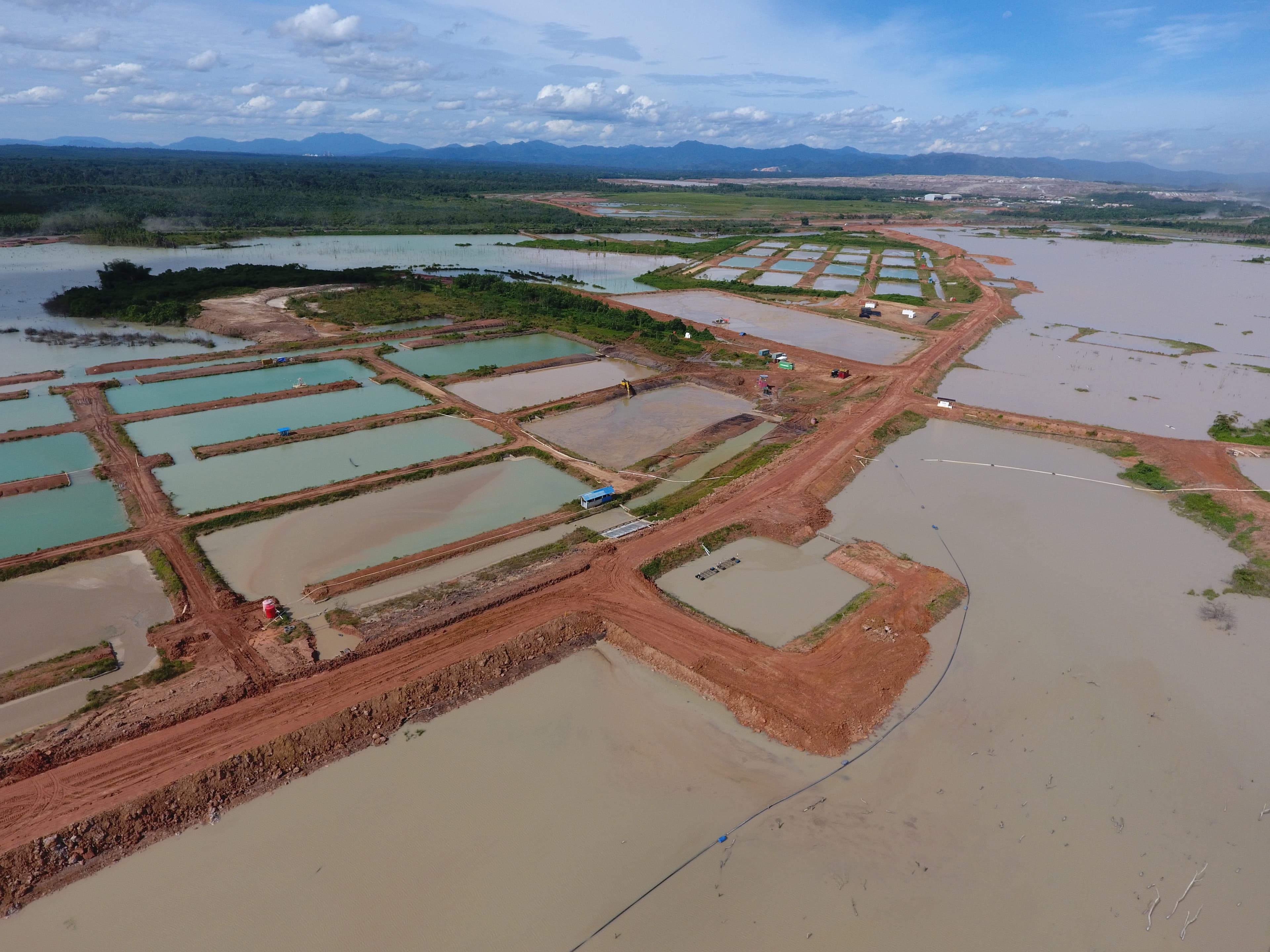 Coal mine settling ponds South Kalimantan Ponds+Storage GEOTUBE